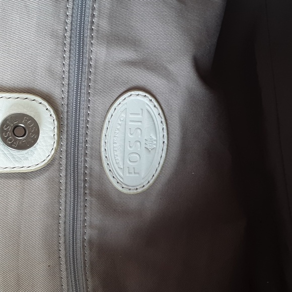 Fossil Tote Bag - Picture 10 of 11